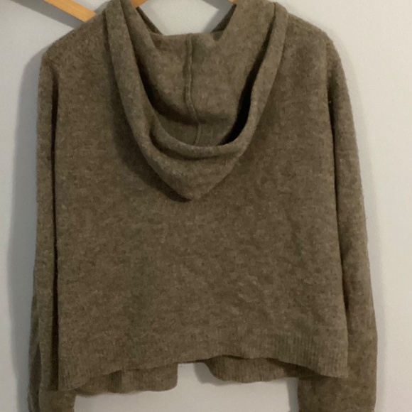 100% wool hoodie - Picture 3 of 5